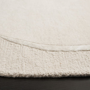 Safavieh Novelty Hand-tufted Area Rug: Luxurious 6x6 Feet Wool Blend With Geometric Design For Elegant Homes Ivory 95% Wool 5% Viscose Nov156a-77s