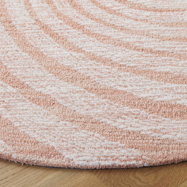 Safavieh Novelty Round Area Rug - Luxurious Wool-cotton Blend With Timeless Elegance And Minimalist Design Light Rust ,Ivory 80% Wool,20% Cotton Nov201p-4r