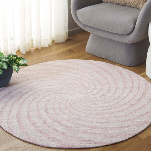 Safavieh Novelty Luxurious Round Area Rug - Durable, Plush, Handcrafted Design For Stylish Home Interiors Light Pink ,Ivory 80% Wool,20% Cotton Nov201u-6r
