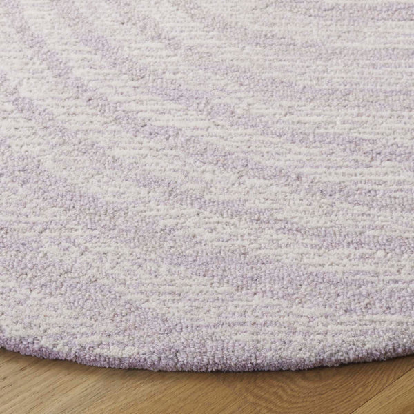 Safavieh Novelty Round Area Rug - Luxurious Wool-cotton Blend With Timeless Elegance And Minimalist Design Light Lavender ,Ivory 80% Wool,20% Cotton Nov201v-4r