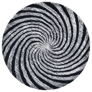 Safavieh Novelty Round Area Rug - Luxurious Wool-cotton Blend With Timeless Elegance And Minimalist Design Black ,Ivory 80% Wool,20% Cotton Nov201z-4r