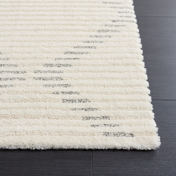 Safavieh Neptune 858 Power Loomed Solid & Tonal Rug Ivory / Grey 5'-3" x 7'-6"