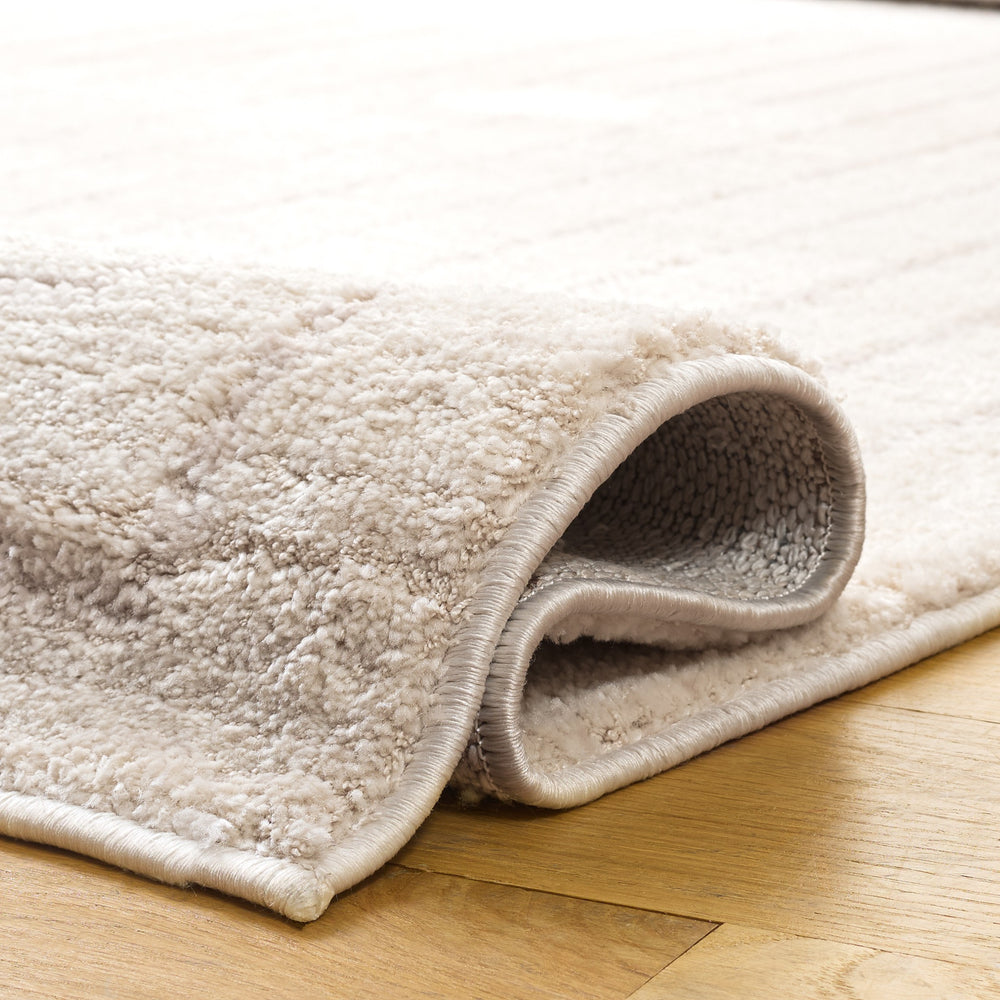 Safavieh Neptune Low-Pile Ivory & Grey Area Rug 5'3"X7'6" - Turkish Power-Loomed, Durable Soft Texture NPE876A-5