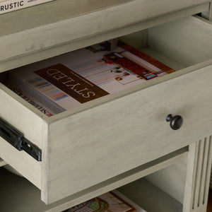 Safavieh Ahasu Nightstand - Elegant Acacia Craftsmanship With Spacious Storage For A Serene Bedroom Ambiance Natural Accacia,Mdf,Veneer,Plywood Nst2403a