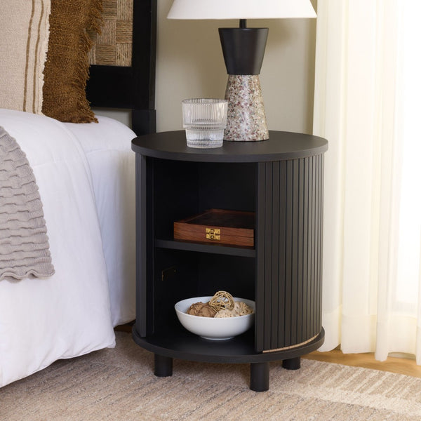 Safavieh Etka 2 Shelf Nightstand – Modern Minimalist Design With Open Storage For Bedroom Essentials & Decor Black NST3108A