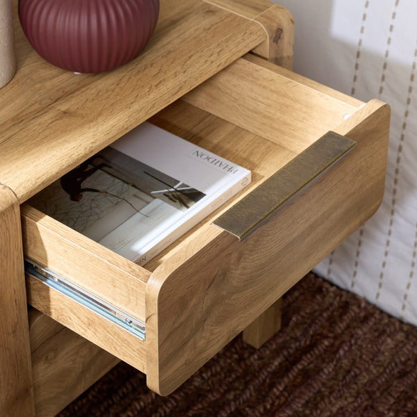 Safavieh Angeria 2 Drawer Nightstand - Modern Oak With Brass Accents For Stylish Bedroom Storage & Decor NST3109A