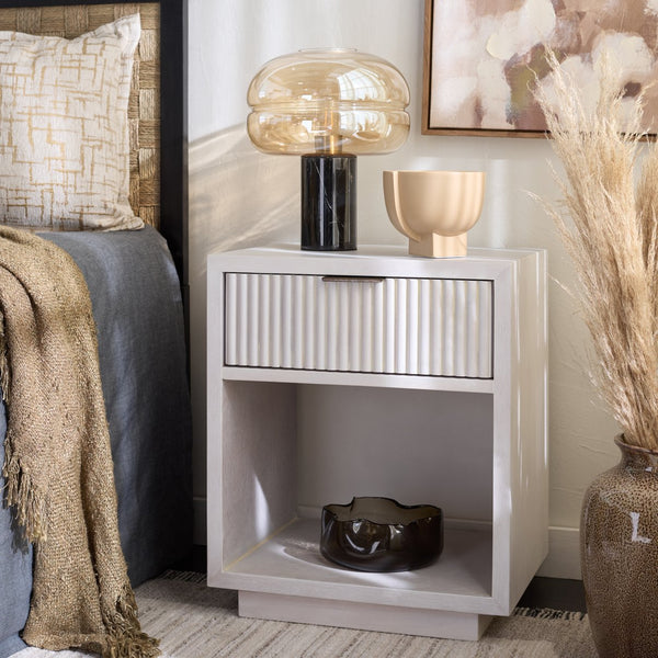 Safavieh Sota Nightstand With 1 Drawer & 1 Shelf - Elegant Wood Veneer Design For Timeless Bedroom Charm White Washed Wood Nst6606a