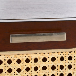 Safavieh Yates Chic 1 Drawer Nightstand With Open Shelf – Modern Storage Solution For Stylish Bedrooms Walnut / Natural Rattan NST9206C