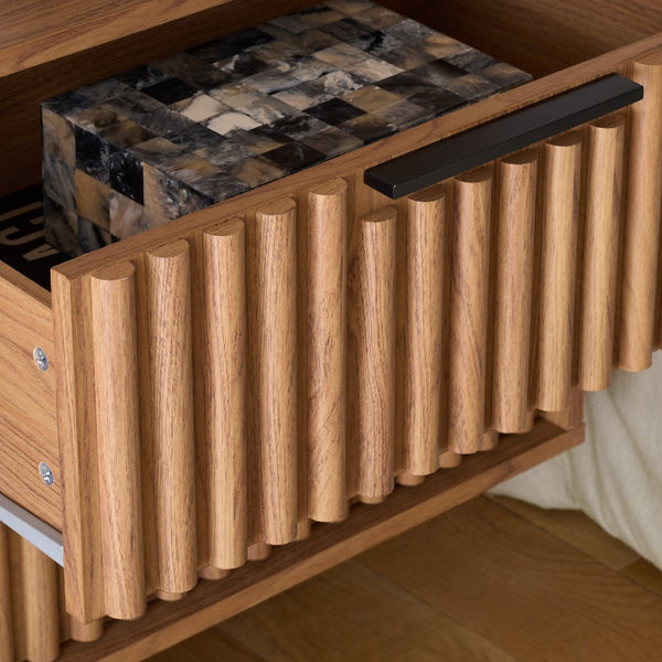 Safavieh Lylia 2 Drawer Floating Nightstand - Modern Walnut Design With Sleek Handles For Stylish Storage Oak ,Black Wood,Metal Nst9615d