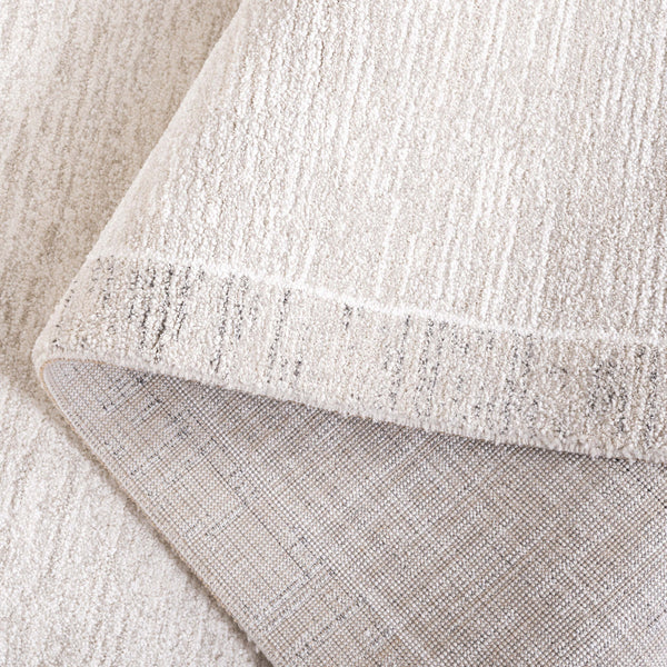 Safavieh Northport Elegant Turkish Area Rug With Luxurious Pile Height For Modern Home Decor Upgrade Ivory ,Grey 55% Polyester,45% Polypropylene Ntp428a-5