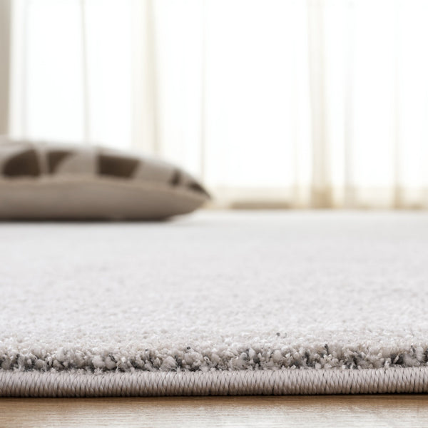 Safavieh Northport Elegant Turkish Area Rug With Luxurious Pile Height For Modern Home Decor Upgrade Ivory ,Grey 55% Polyester,45% Polypropylene Ntp428a-8