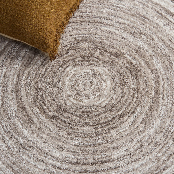 Safavieh Northport Contemporary Area Rug - Elegant Taupe And Ivory Design For Modern Living Spaces Taupe ,Ivory 65% Polypropylene,35% Polyester Ntp802e-5