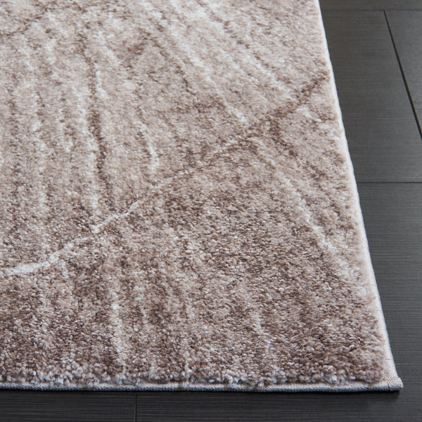 Safavieh Northport Contemporary Runner Rug - Elegant Taupe And Ivory Design For Stylish Hallways And Entryways Taupe ,Ivory 65% Polypropylene,35% Polyester Ntp806e-8