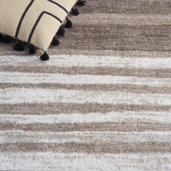 Safavieh Northport Contemporary Area Rug - Stylish Taupe And Ivory Design For Elegant Home Decor Upgrade Taupe ,Ivory 65% Polypropylene,35% Polyester Ntp810e-4