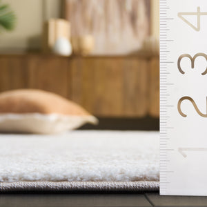 Safavieh Northport Elegant Area Rug - Contemporary Design, Soft Durable Weave For Stylish Living Spaces Beige ,Ivory 65% Polypropylene,35% Polyester Ntp814b-8