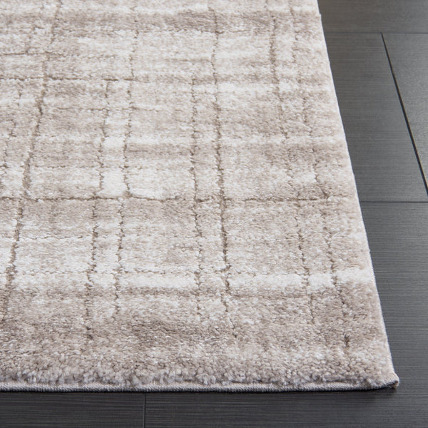 Safavieh Northport Runner Rug - Elegant Taupe And Ivory Design For Hallways, Contemporary Style, 8ft Length Taupe ,Ivory 65% Polypropylene,35% Polyester Ntp816e-5