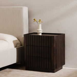 Moe's Home Ichigo Bed - Luxurious Upholstered Design With Supportive Slats For Timeless Comfort And Style Grey Upholstery, 97% Polyester 3% Linen,Wood Frame, Plywood Oa-1002-29-0