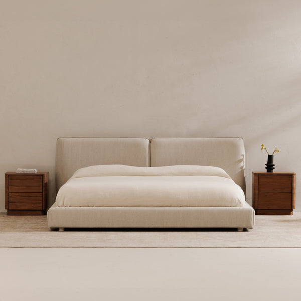 Moe's Home Zeppelin Bed - 70s Inspired Low-slung Design With Floating Base And Plush Foam Headboard Comfort Black Upholstery, 97% Polyester,3% Linen,Wood Frame, Plywood Oa-1006-29-0