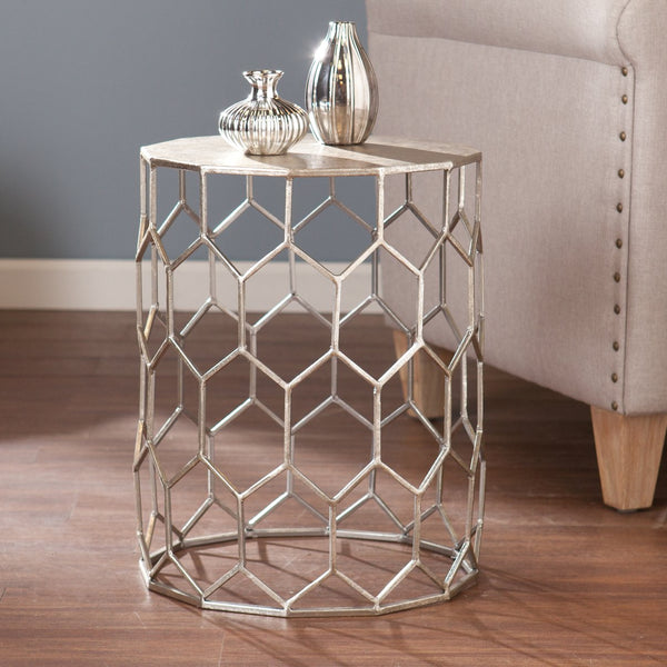 Safavieh Clarissa Geometric Metal Side Table With Honeycomb Frame And Hidden Storage Compartment OC1504