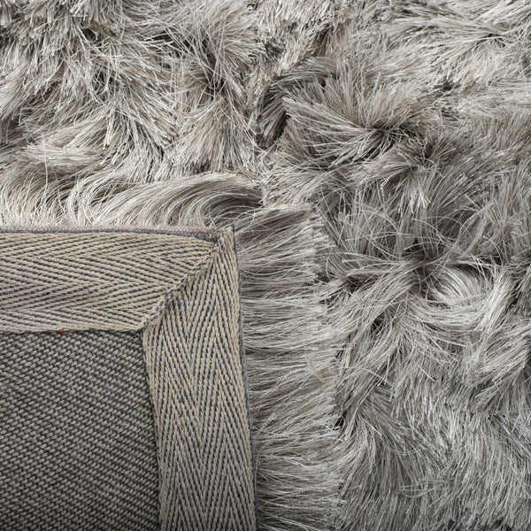 Safavieh Ocean Hand-tufted Shag Rug - Luxurious Ivory Comfort With 2.5-inch Pile Height For Elegant Spaces Light Grey Polyester And Cotton Ocg101f-3