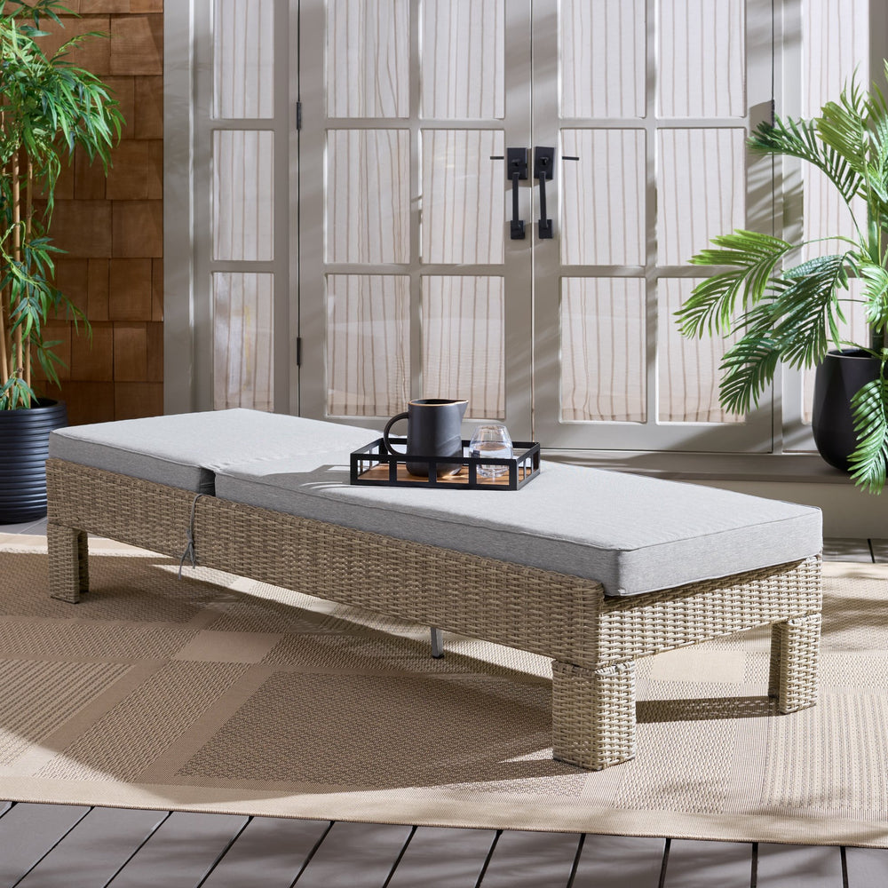 Safavieh Jeremy Outdoor Pe Wicker Sunlounger With Uv Resistant Weave And Foam Padded Cushion OD370507