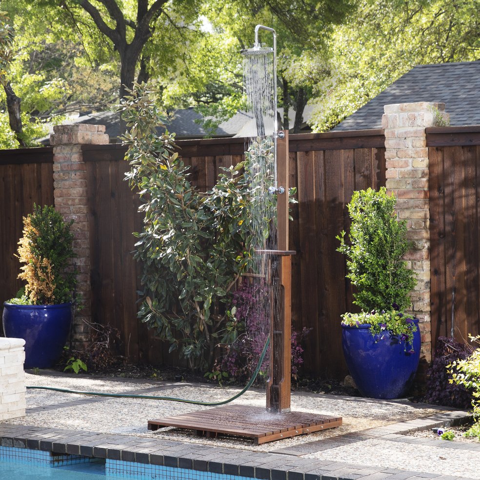 Safavieh Outdoor Shower With Eucalyptus Frame Rain Head Shelf And Slatted Base For Pool Or Patio OD8899