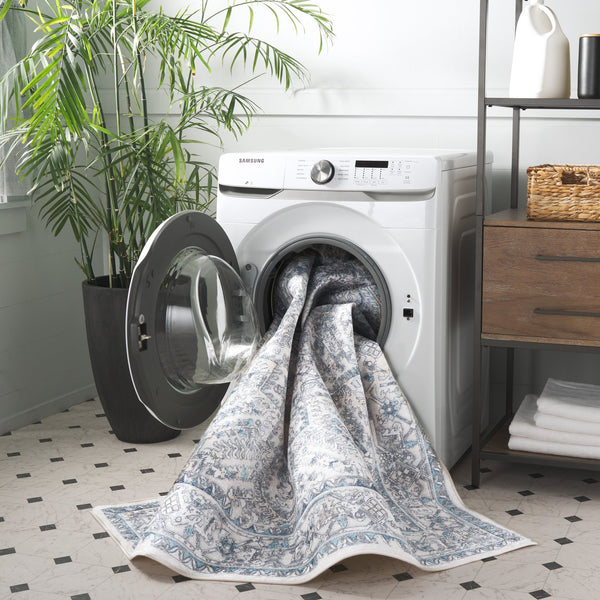 Safavieh Orlando Traditional Runner Rug - Elegant Floral Design In Plush Fabric For Timeless Home Decor Ivory ,Light Blue 70% Felt,25% Velvet,5% Laminated Film Orl770a-5