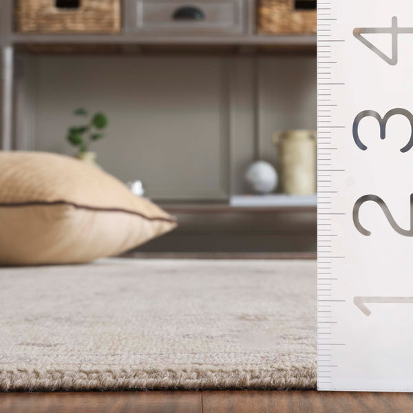 Safavieh Oushak Area Rug – Hand-knotted Luxury In Soft Wool & Cotton Blend For Timeless Elegance & Comfort Beige ,Light Grey 80% Wool,20% Cotton Osh654b-6