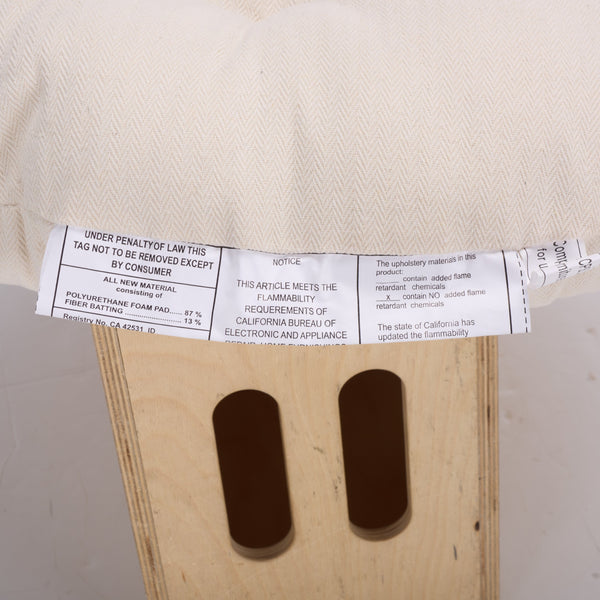 Safavieh Bori Round Ottoman With Cushion - Natural & White Accent, Lightweight Design For Stylish Living Spaces Natural ,White Leles,Rattan ,Fabric ,Foam Ott6503a