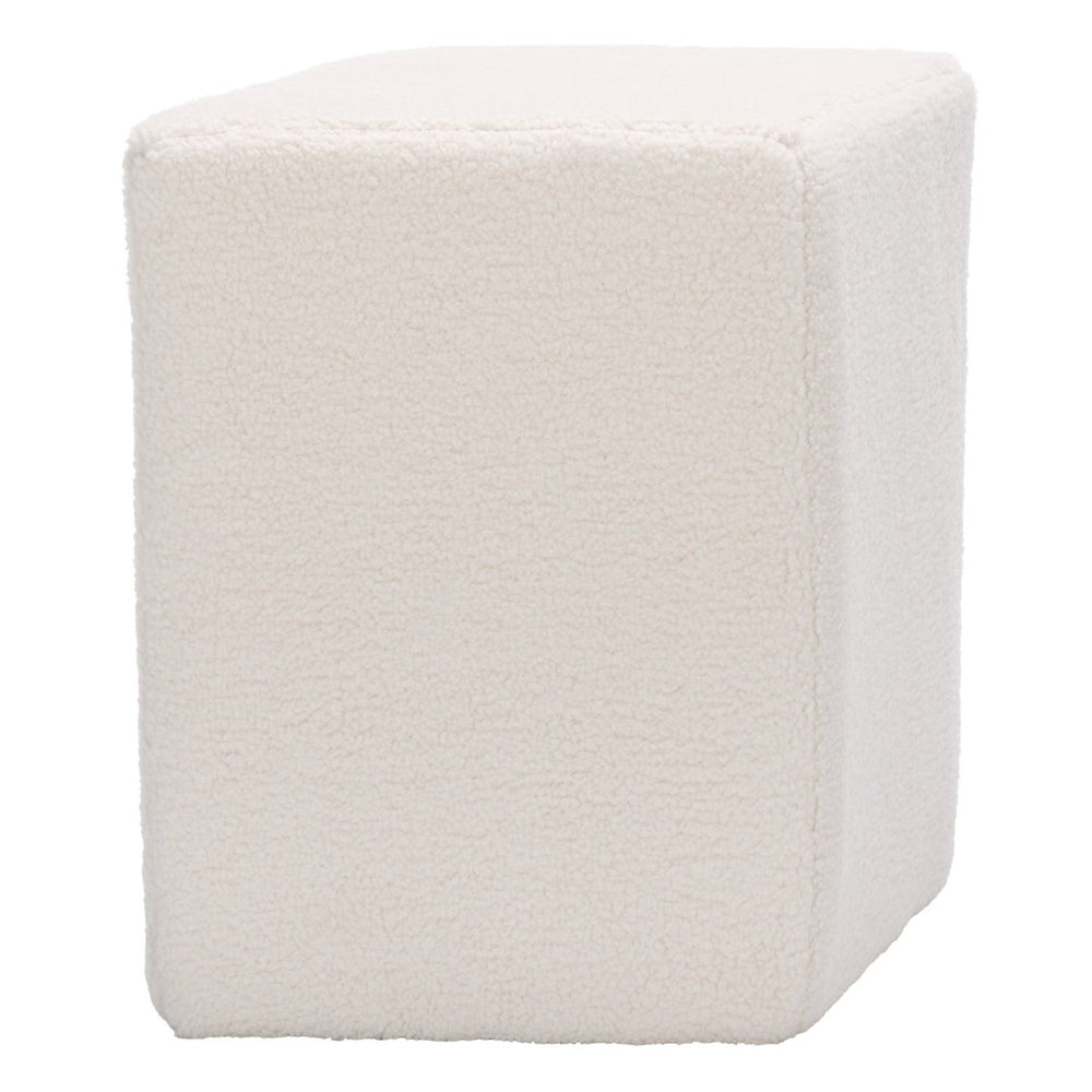 Safavieh Cierra Diamond-Shaped Ottoman - Plush Sherpa Accent Piece For Modern Spaces & Cozy Comfort OTT7503A