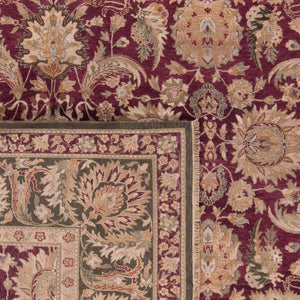 Safavieh Old World Elegant Wool Area Rug - Timeless Design For Luxurious Living Spaces And Classic Decor Burgundy ,Green 100% Wool Pile Ow115a-cnr