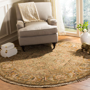 Safavieh Old World Elegant Wool Area Rug - Timeless Design For Luxurious Living Spaces And Classic Decor Light Green ,Gold 100% Wool Pile Ow115c-cnr