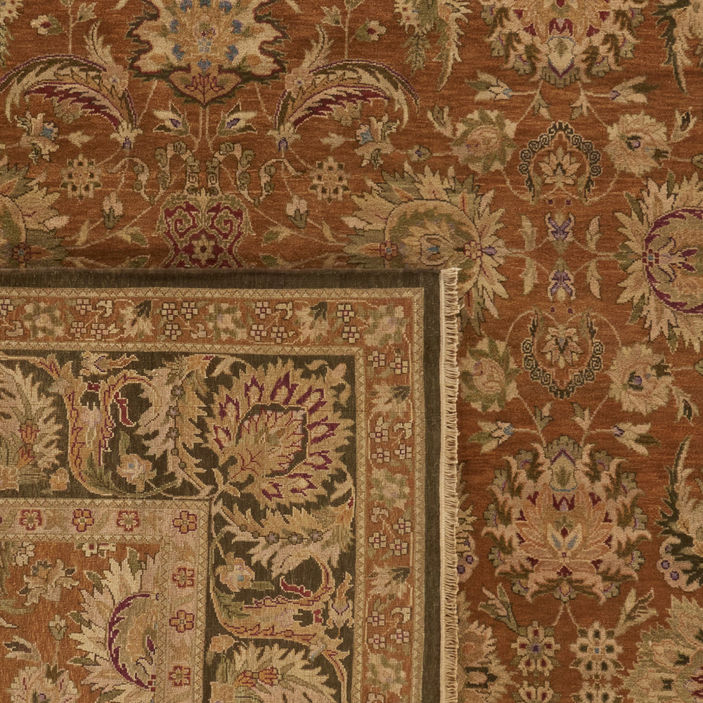 Safavieh Old World Elegant Wool Area Rug - Timeless Design For Luxurious Living Spaces And Classic Decor Gold ,Green 100% Wool Pile Ow115d-cnr