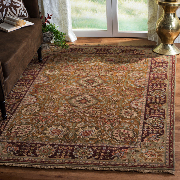 Safavieh Old World Luxurious Area Rug - Timeless Elegance With Intricate Floral Patterns For Any Space Gold 100% Wool Pile Ow118b-10