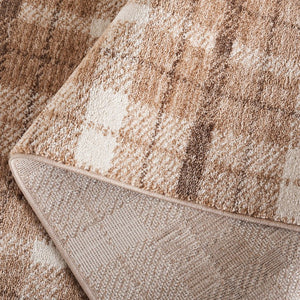Safavieh Oxford Plaids Tonal Grey Power Loomed Polyester Area Rug for Farmhouse Living Rooms Beige / Brown OXP304T-6