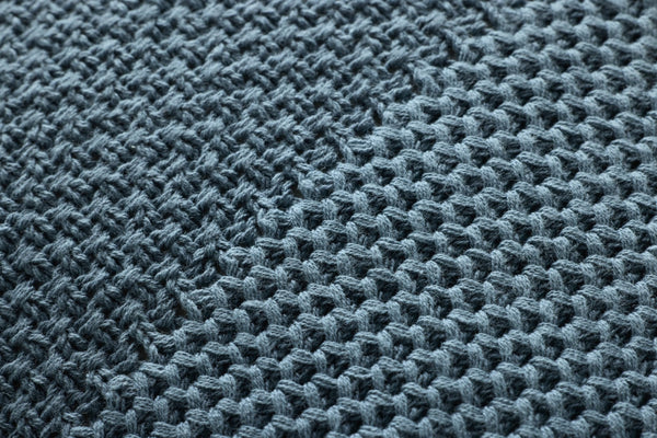 Loloi PLL0170 Hand Knitted Solid Pillow Blue 100% Cotton DSETPLL0170BB00PIL3