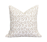 Olivia + Quinn Accent Pillow P22_QUEEN OF THE JUNGLE Queen of the Jungle