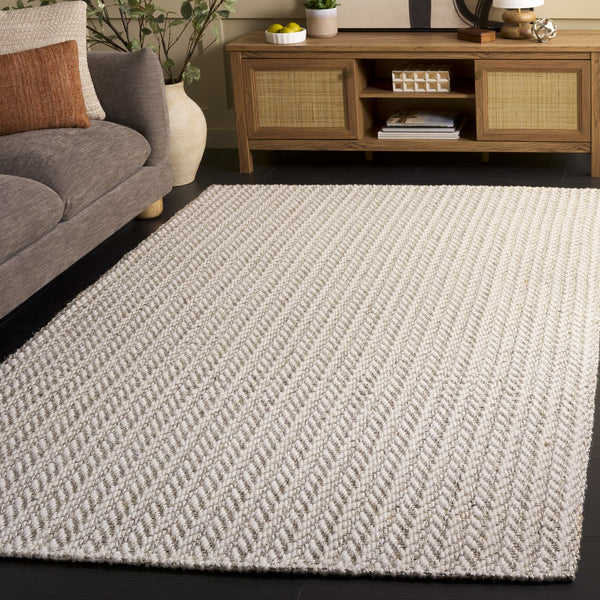 Safavieh Palm Beach-Inspired Ivory Grey Wool-Sisal Rug, Herringbone Chevron Texture, Low-Profile Comfort 8'-0" x 10'-0" PAB616F-8