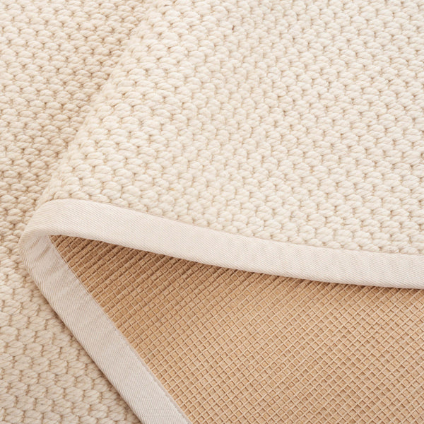 Safavieh Palm Beach Elegant Wool Area Rug - Handcrafted, Durable, Soft Texture For Timeless Home Decor Ivory Wool Pab619a-28