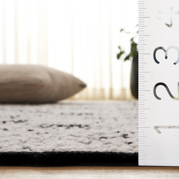 Safavieh Palm Wool Area Rug Ivory And Black Abstract Modern Design — Low-Profile Power-Loomed Elegance 6'-0" x 9'-0" PAB621Z-6