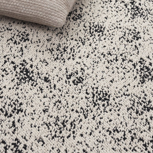 Safavieh Palm Wool Area Rug Ivory And Black Abstract Modern Design — Low-Profile Power-Loomed Elegance 6'-0" x 9'-0" PAB621Z-6