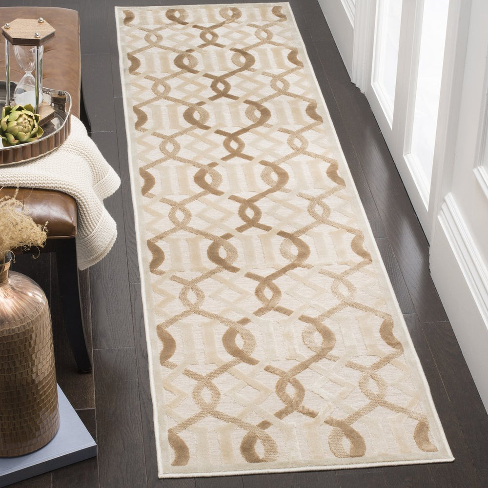 Safavieh Paradise Elegant Geometric Runner Rug - Luxurious Belgian Craftsmanship For Timeless Home Style Cream Viscose Par415c-28