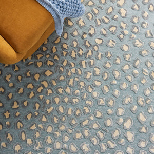 Safavieh Paradise Small Rectangle Area Rug - 4' X 5'7" Beige & Brown, Luxurious, Durable, & Stylish Beige ,Brown 75% Viscose,18% Polyester,7% Cotton Par84-303-4