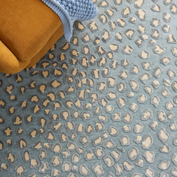 Safavieh Paradise Small Rectangle Area Rug - 4' X 5'7" Beige & Brown, Luxurious, Durable, & Stylish Beige ,Brown 75% Viscose,18% Polyester,7% Cotton Par84-303-4