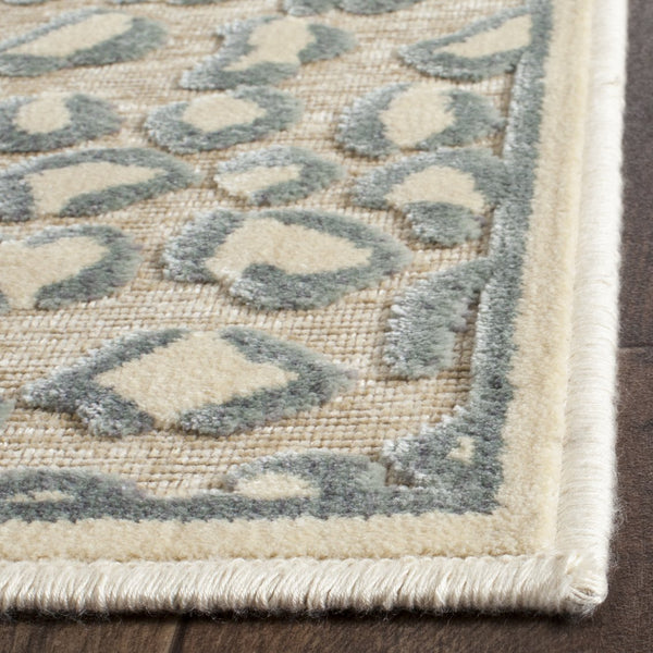Safavieh Paradise Small Rectangle Area Rug - 4' X 5'7" Beige & Brown, Luxurious, Durable, & Stylish Beige ,Brown 75% Viscose,18% Polyester,7% Cotton Par84-303-4