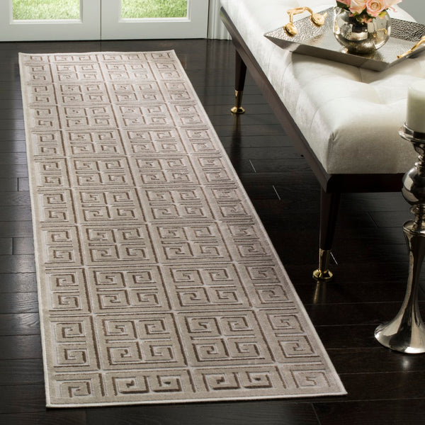 Safavieh Paradise Exquisite Area Rug With Geometric Greek Key Pattern - Luxurious Comfort For Your Home Silver Viscose Pile Par947b-4