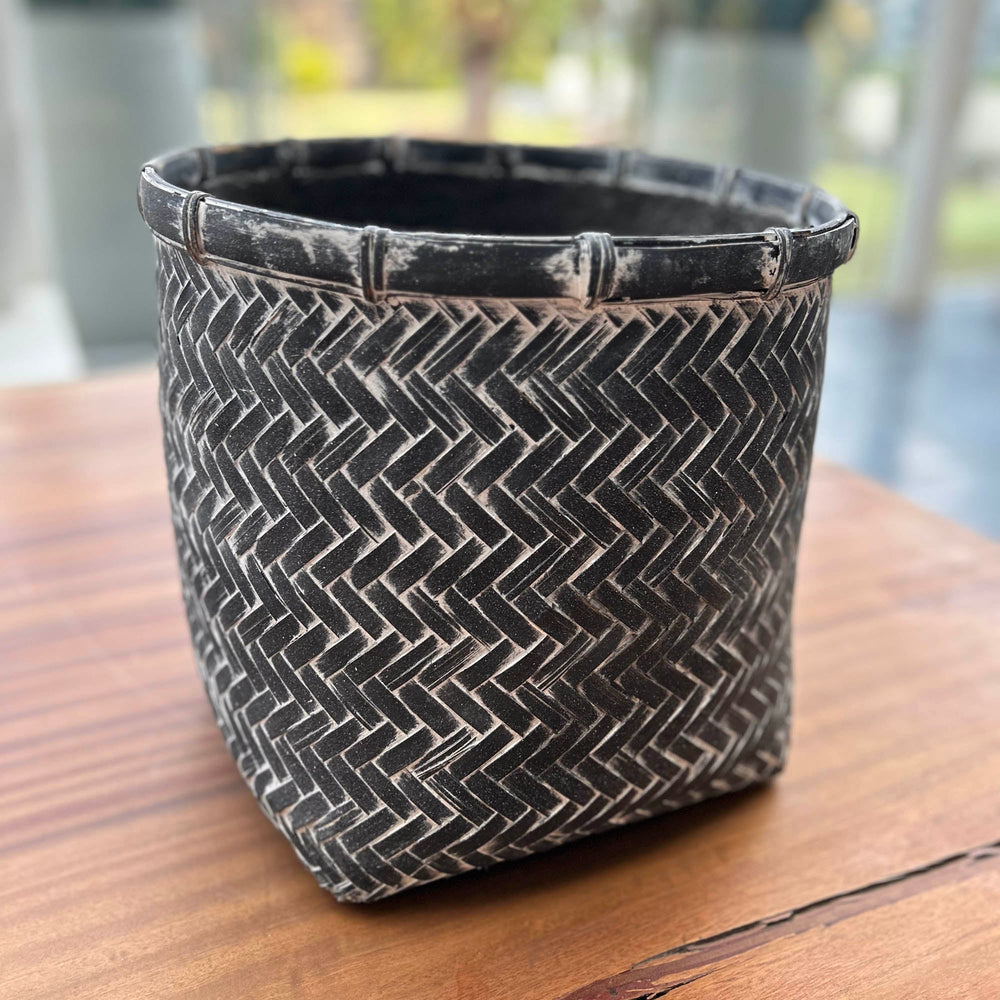 Lh Imports Bamboo Indoor Basket Pot – Stylish Home Decor Accent For Elegant Plant Display And Organization Grey Bamboo,Concrete Pat043-gw