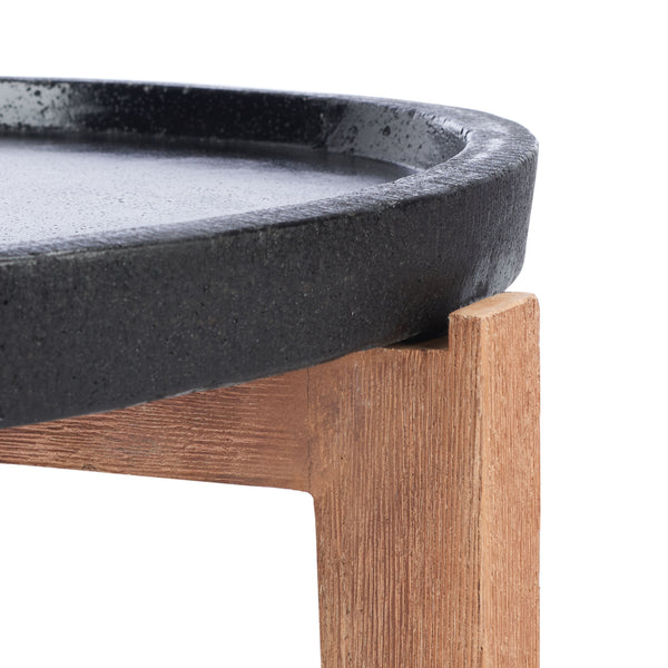 Safavieh Serka Side Table - Stylish Black Concrete Top With Natural Acacia Base For Outdoor Serenity & Elegance Black Concrete Ficonstone Pat1510a