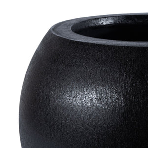Safavieh KENSLIA PLANTER - Timeless Ceramic Design for Outdoor Spaces, Perfect for Vibrant Blooms and Foliage Black PAT1518A