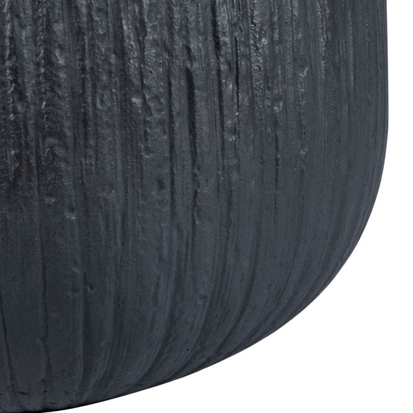 Safavieh FRANCIA Planter - Durable Concrete Vessel with Bark-Like Texture for Timeless Outdoor Elegance Black PAT1523A